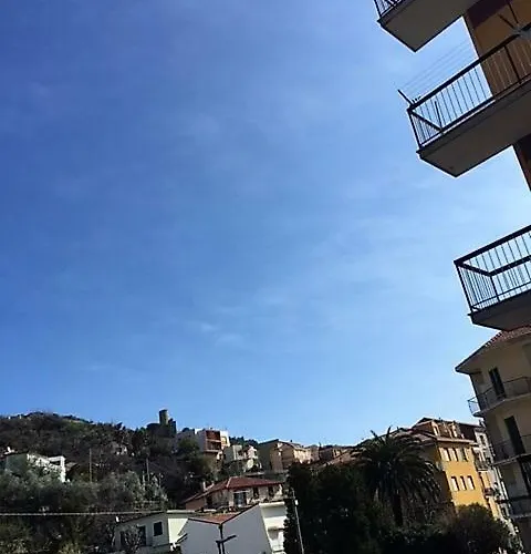 La Ca Du Cavallu Lägenhet Noli